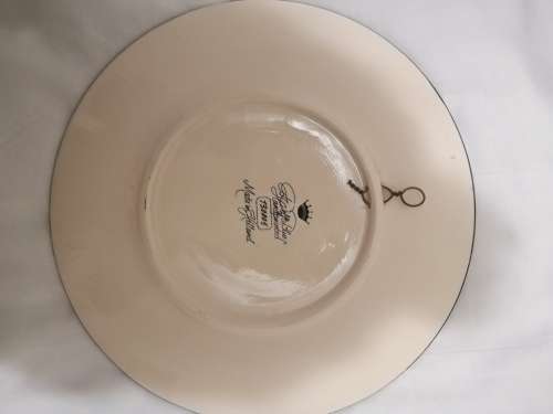 Antique handpainted plate made in Holland