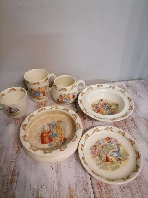 Royal Doultan set