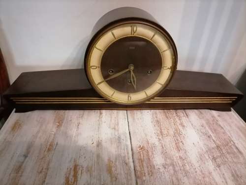 Vintage Strand Mantle Clock
