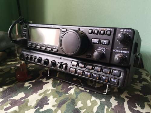 Yaesu ft 900 HF radio