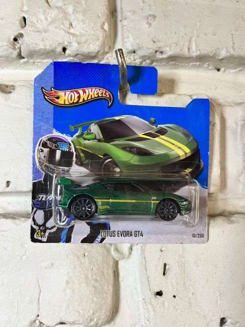 Hot Wheels Lotus Evora GT4 Green