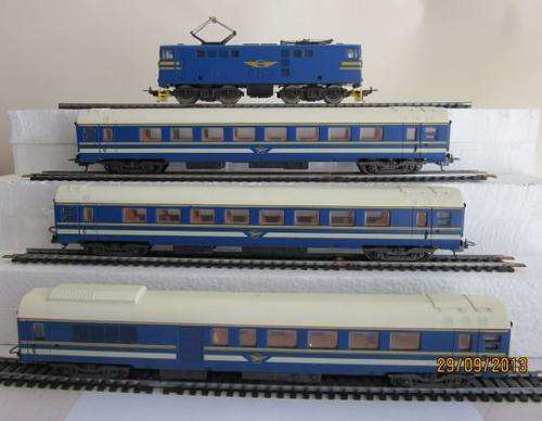 LIMA SAR BLUE TRAIN