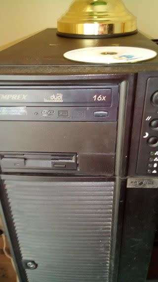 Complete Server - For Spares or Repar
