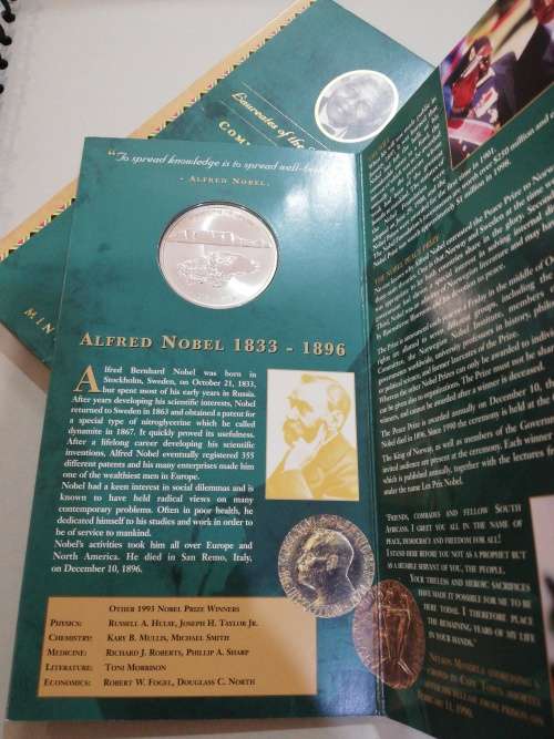 ** Nelson Mandela**  Nobel peace laureate... 1993..(30g)  medallion silver.