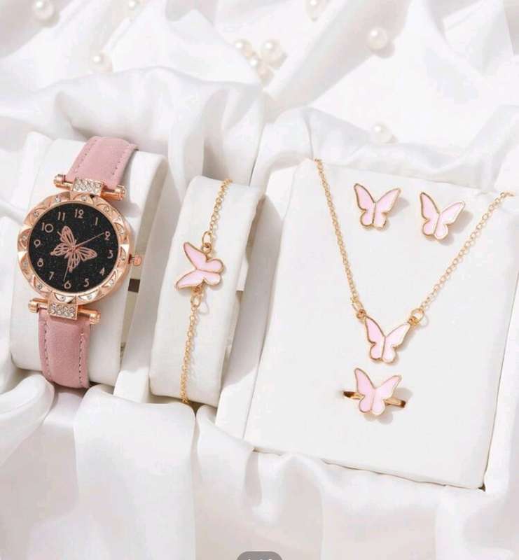 6pc luxurious woman Quartz Watch set