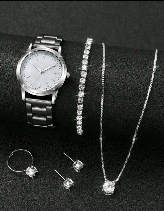 6 piece woman luxurious Quartz Watch set