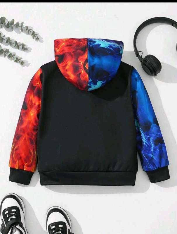 Kiddies 3D printed wolf hoodie 6 years