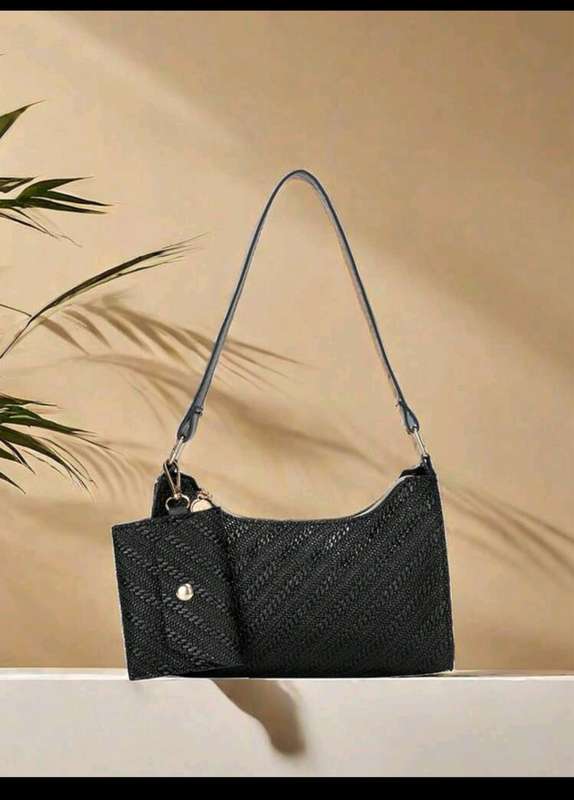 Wow amazing luxurious woman (P)  leather handbag