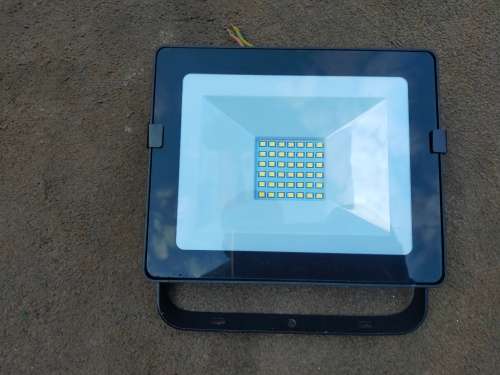 flood light