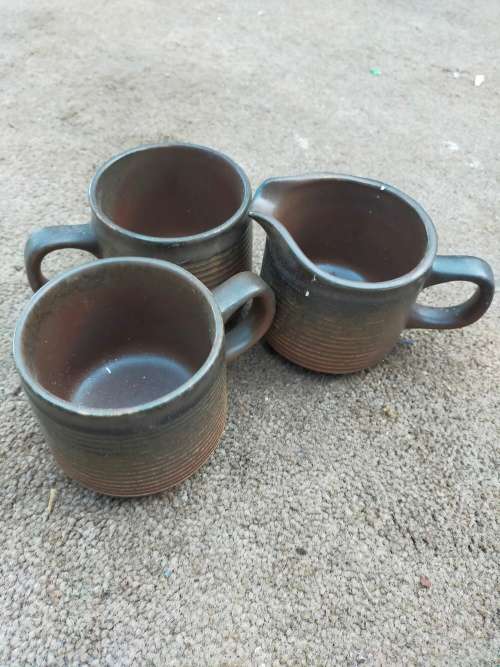 3 tea cups