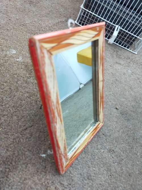 standing mirror