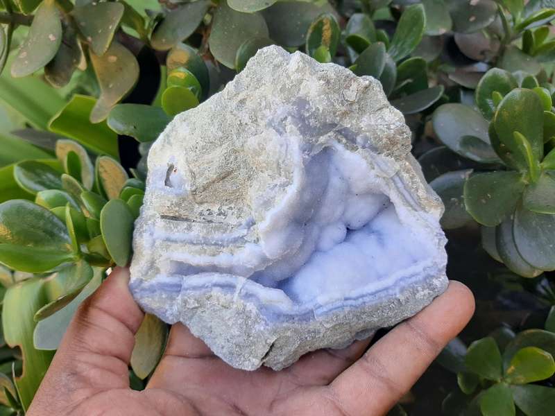 BLUE LACE AGATE  0.765 grams