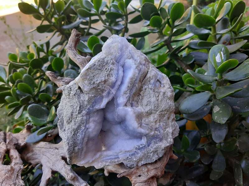 BLUE LACE AGATE  0.765 grams