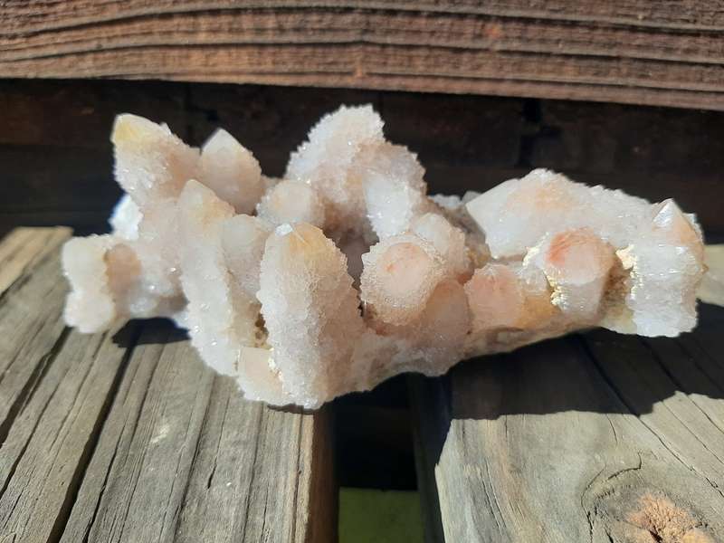 WHITE SPIRIT QUARTZ  CLUSTER  0.420grams