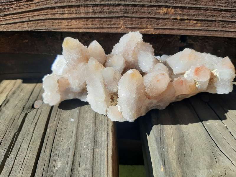 WHITE SPIRIT QUARTZ  CLUSTER  0.420grams