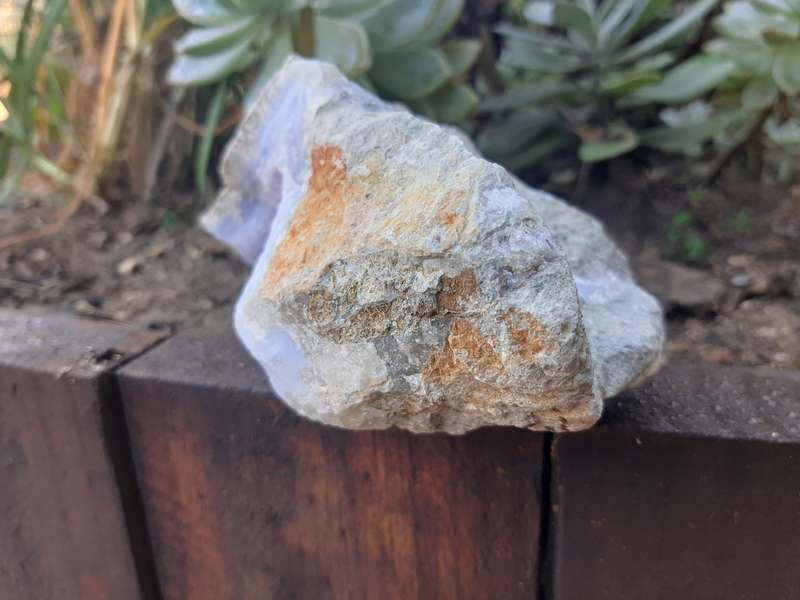BLUE LACE AGATE  0.740grams