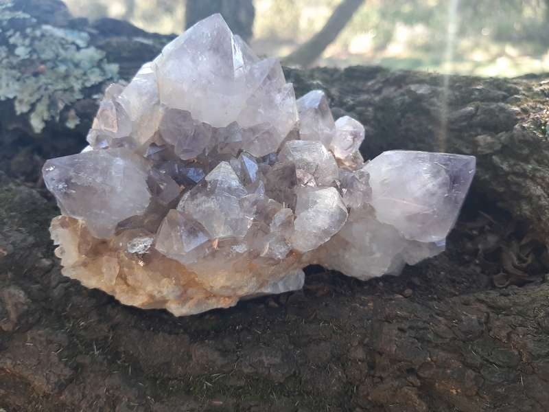 PURPLE SPIRIT QUARTZ CLUSTER  0.560grams