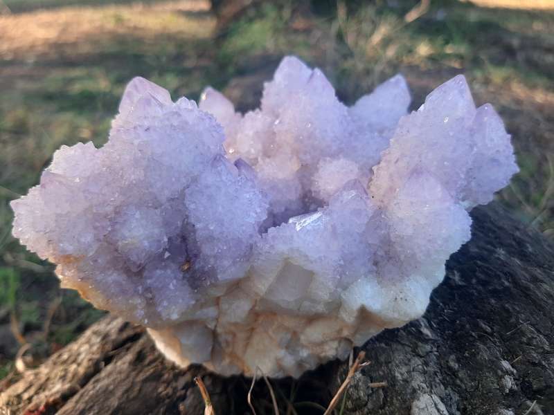 PURPLE SPIRIT QUARTZ CLUSTER  0.580 grams