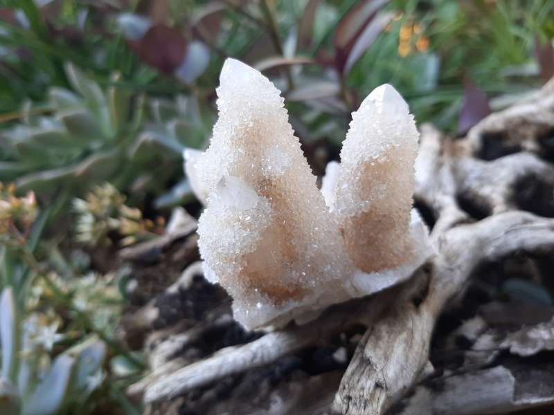 WHITE SPIRIT QUARTZ   0.140grams
