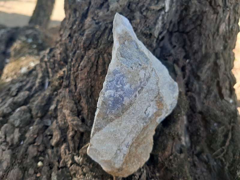 BLUE LACE AGATE  0.295 grams