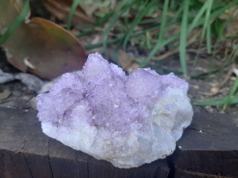 DARK PURPLE SPIRIT QUARTZ  0.180 grams
