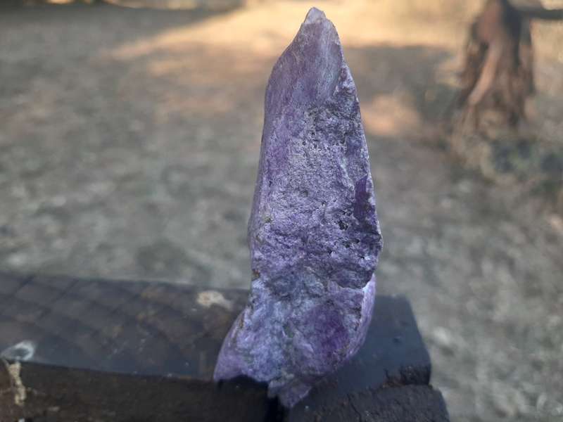 PURPLE STICHTITE ROUGH 0.125grams