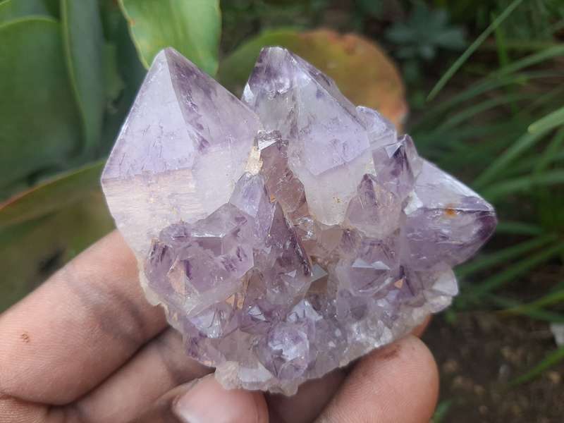 DARK PURPLE SPIRIT QUARTZ  0.195grams