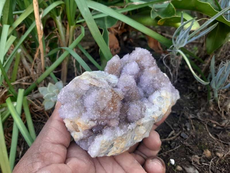 PURPLE SPIRIT QUARTZ  L 133 mm W 66mm H 62mm 0.740grams