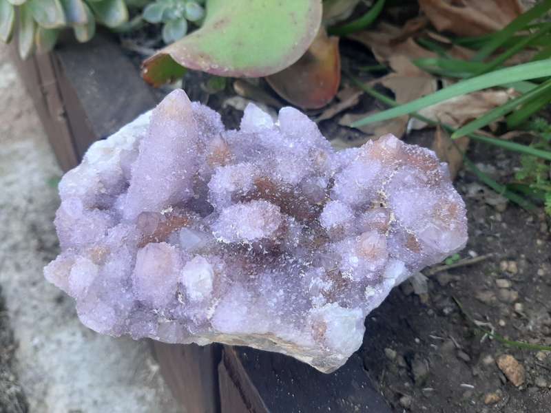 PURPLE SPIRIT QUARTZ CLUSTER 0.955grams