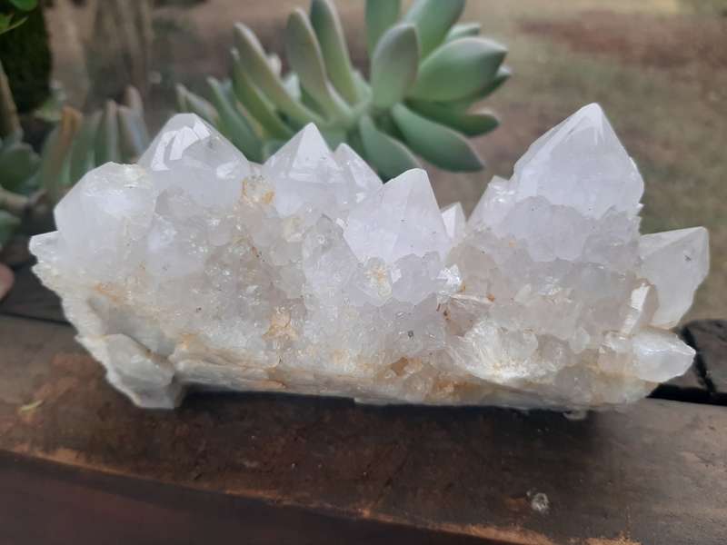 WHITE SPIRIT QUARTZ CLUSTER 0.870grams