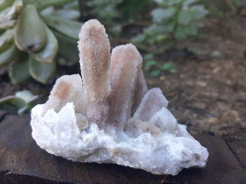 FAIRY QUARTZ  0.165grams