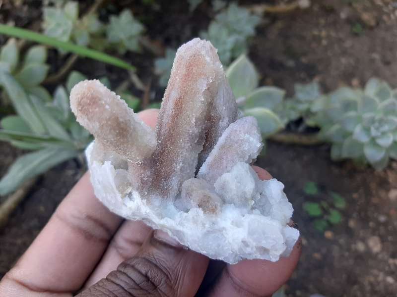 FAIRY QUARTZ  0.165grams
