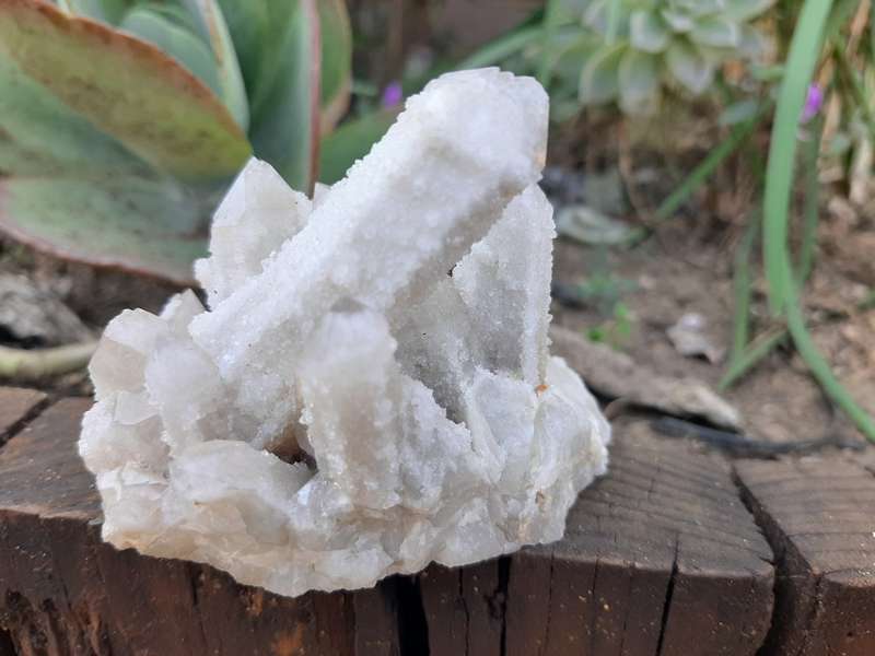 WHITE FAIRY QUARTZ 0.210grams