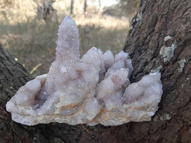 WHITE SPIRIT QUARTZ CLUSTER 0.940grams