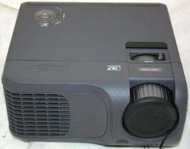 Acer Projector with remote and carry case