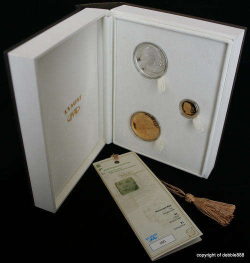 NADINE GORDIMER PROTEA LAUNCH SET in BOOK case-Limited Mintage 300 ! Includes 1oz & 10thoz 24ct GOLD