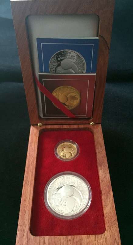 GOLD 1/4 ounce R2 & SILVER R2 - 2006 FIFA World Cup GERMANY Set - Limited Edition of only 117 sets