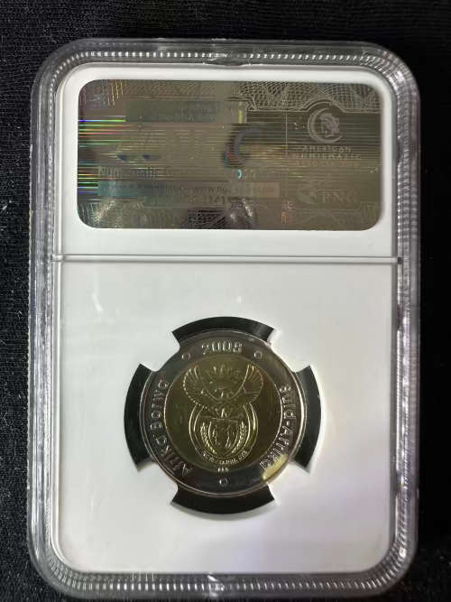 2008 Mandela 90th Birthday * NGC graded * MS66 * chipped