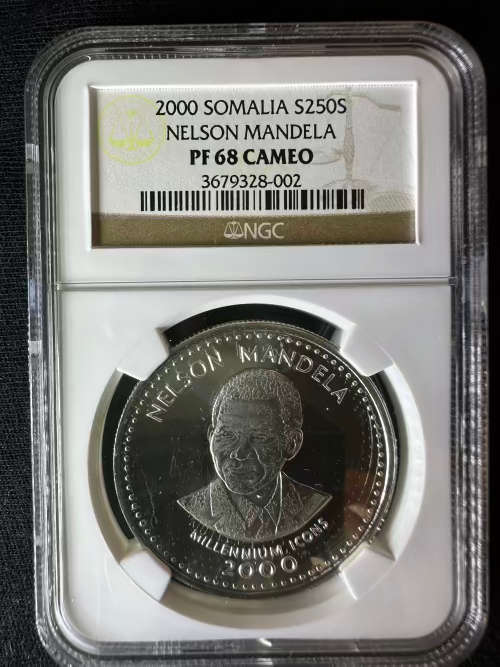 2000* Somalia S250S * graded PF68 Cameo