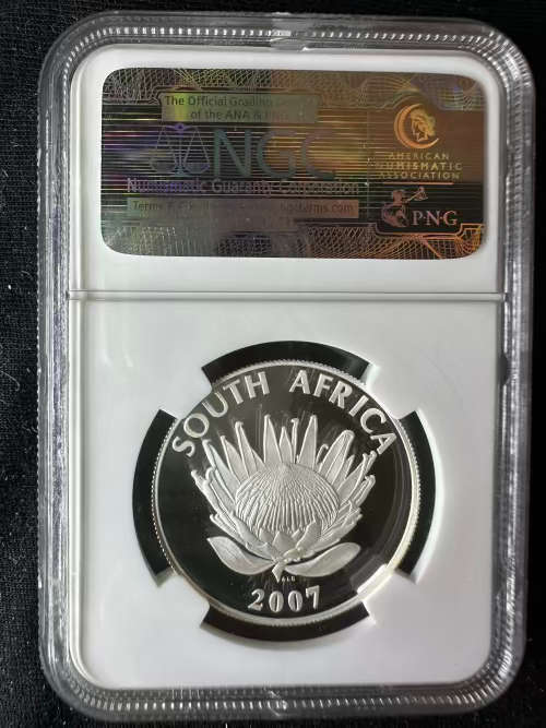 2007 Mandela Silver R1 * Perfect NGC graded PF70