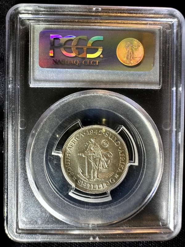1942***Shilling***Au55***NGC