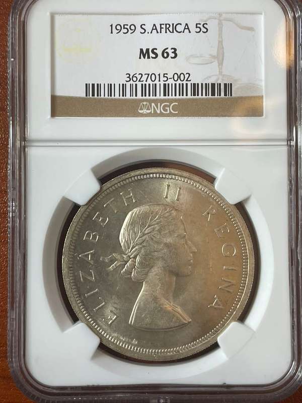 1959  ***  5 shilling   ***  MS63  ***  Dont miss out, clear fields with sharp strike