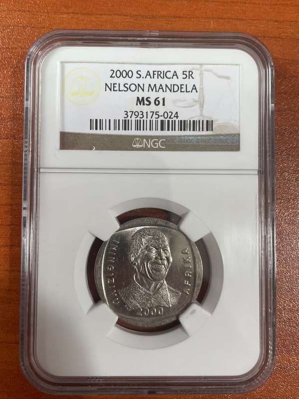 2000 *** Smiley Mandela *** MS61 *** Difficult as NGC did not grade many in MS61
