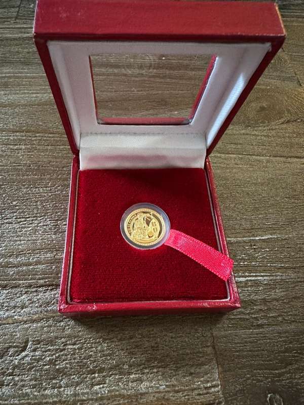 GOLD ONE RAND 1/10th ounce - 1999 ZULU WARRIOR - SCARCE - only 664 minted, highly collectable