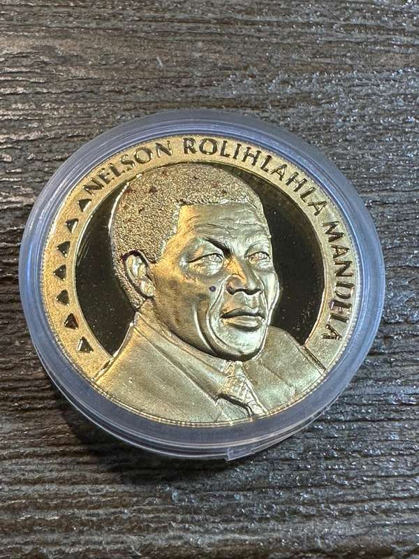 GOLD MANDELA 1 ounce - Education for All 1995 - SCARCE - 2000 mintage - highly collectable, with COA