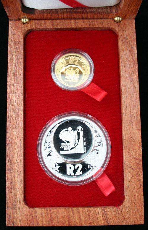 *** Limited Mintage !!! 2006 FIFA 2010 Official Commemorative Set ***