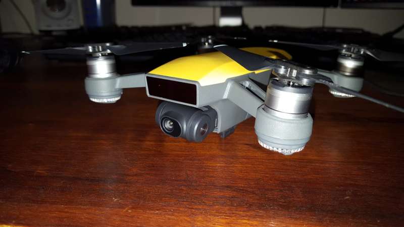 DJI Spark (Sunrise Yellow)