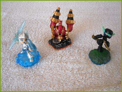 3 x Skylanders (One Bid takes All)