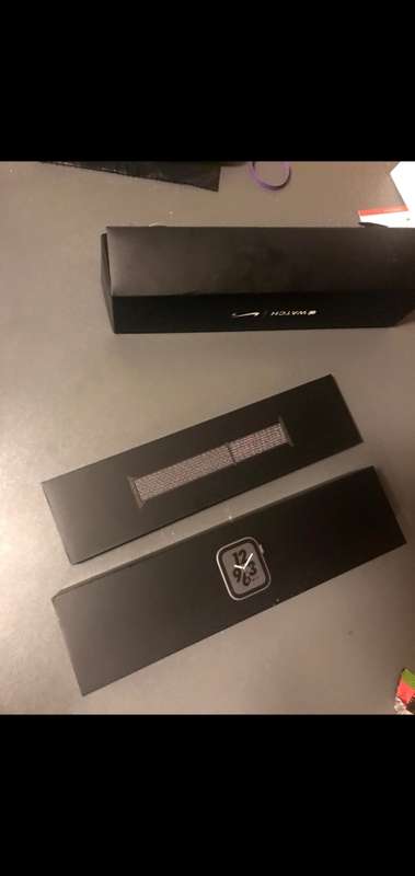 Nike Apple watch series 4 44mm