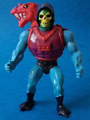 MASTERS OF THE UNIVERSE DRAGON BLAST SKELETOR VINTAGE